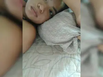 Bongacams Adult Webcam of XXhornywetprincess99XX