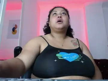 Bongacams Live Sex Cam of Ayliinn