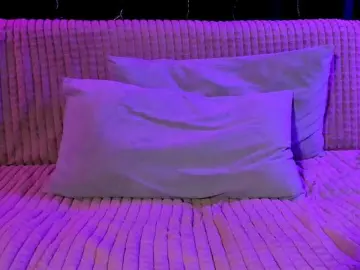 Squirt babes sex chat