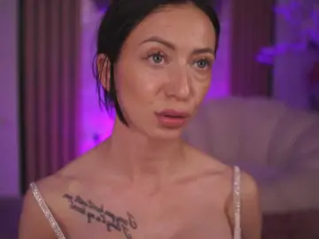 Bongacams Best live sex cam show of RubyFever