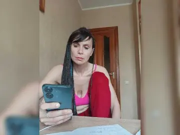 Bongacams Best live sex cam show of Hellenalonenochka