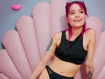 Bongacams Live Sex Cam of LUCYMILLER