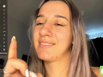 Bongacams Watch Live Sex Cams of CristenViramontas