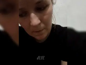 Bongacams Watch Live Sex Cams of Dana18-1