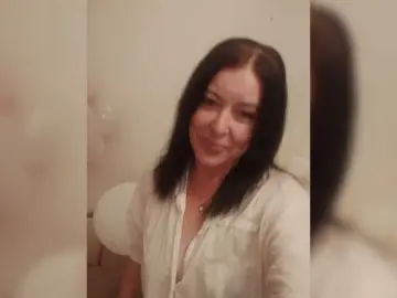 Bongacams Live Sex Cam of Ally46x