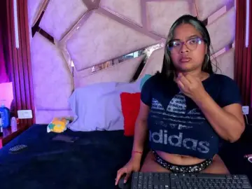 Bongacams Free Porn Cam of van-angel