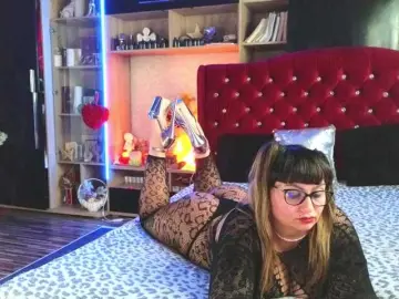 Bongacams Adult Video Chat of CandyBigbooty
