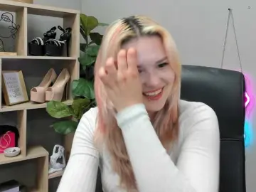 Bongacams Watch Live Sex Cams of SweetLilyxo
