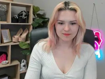Bongacams Adult Webcam of SweetLilyxo