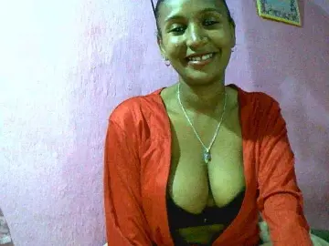 Bongacams Private Sex Chat of Mynah