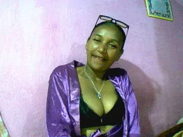 Bongacams Best live sex cam show of Mynah