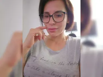 Bongacams Sex Chat of SophieMary