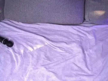 Dildoing sex chat