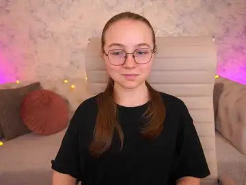 Bongacams Best live sex cam show of ArrinaWairr