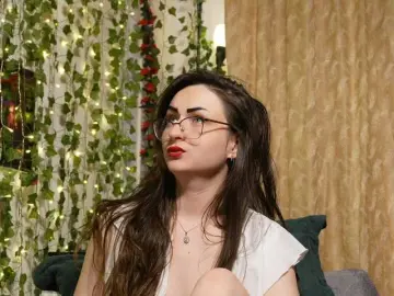 Bongacams Live Porn of NaughtYHomemadE
