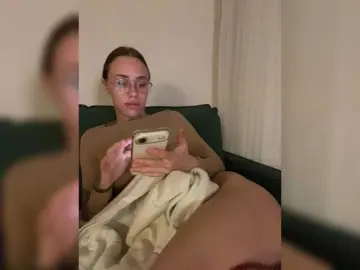 Small tits white sex chat