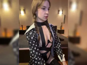 Bongacams Nude Webcam of CutieDollBC