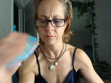 Bongacams Best live sex cam show of LioraWeiss