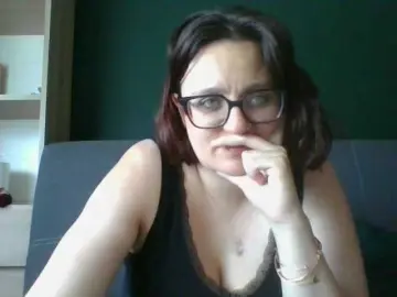 Bongacams Watch Live Sex Cams of sensualParis