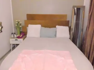 Bongacams Best live sex cam show of BlondyBigBoobs