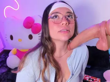 Bongacams Sex Cam of Belacurvyx