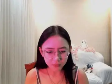Bongacams Free Porn Cam of MyrleHenggeler