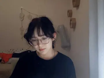 Bongacams Free Porn Cam of MyrleHenggeler