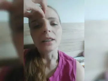 Bongacams Free Live Porn of Lulu-Erotica