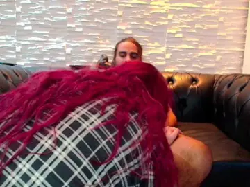 Bongacams Sex Cam of AmelieandRoss