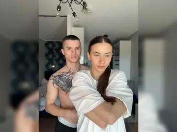 Bongacams Live Porn of AAOneLove