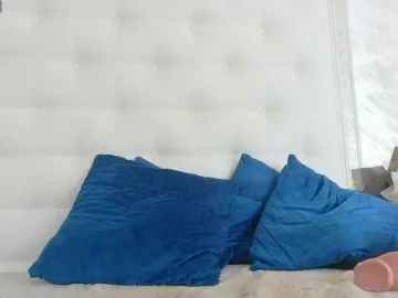 Bongacams Watch Live Sex Cams of karissia-x