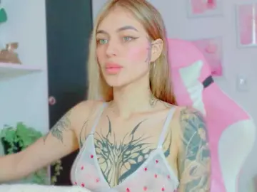 Bongacams Watch Live Sex Cams of TaylorKnapp