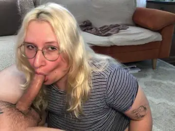 Bongacams Live Porn of milkxangelx