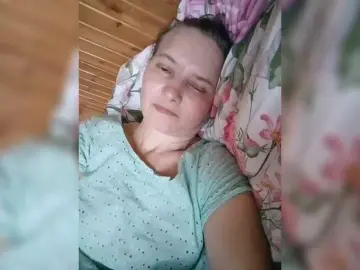 Bongacams Free Porn Cam of BarbiGirla