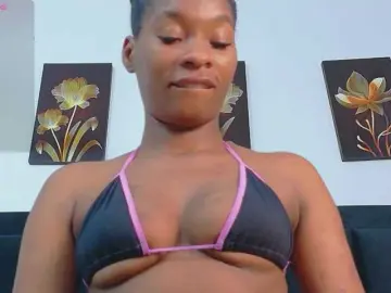 Bongacams Live Sex of petitelittleebony