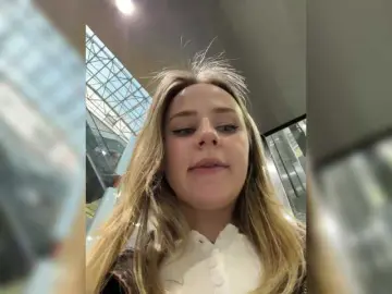 Bongacams Live Sex Cam of elegantbabe