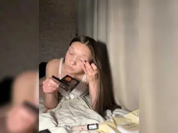 Bongacams Private Sex Chat of Cute-Lolly