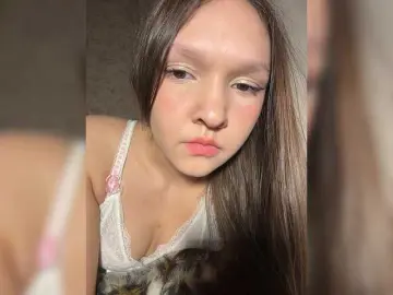 Bongacams Live Porn of Cute-Lolly