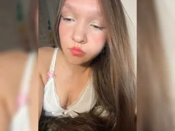 Bongacams Live Porn of Cute-Lolly