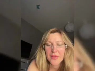 Bongacams Free Porn Cam of LagoonJoy
