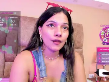 Bongacams Adult Video Chat of EmmaSanchez1