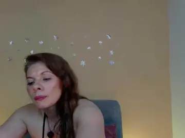 Bongacams Nude Webcam of Quinn-Darly