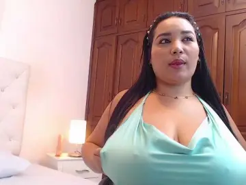 Bongacams Free Porn Cam of millacurvy