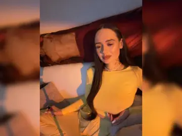Bongacams Watch Live Sex Cams of OriginalHOOLi