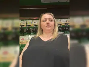Dildoing sex chat