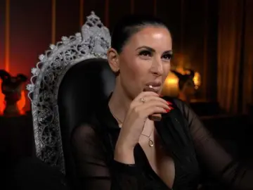 Bongacams Best live sex cam show of KellyKent