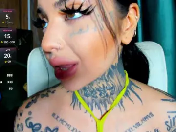 Bongacams Watch Live Sex Cams of CreamyInk