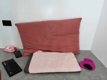 Bongacams Sex Cam of SquirtOMania