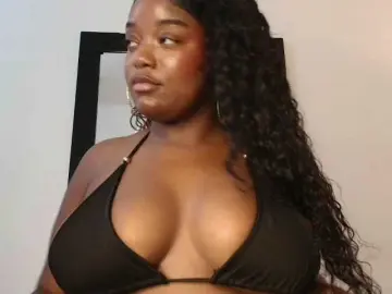 Bongacams Nude Webcam of KattyMayers