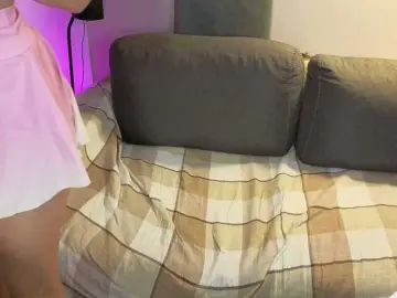 Bongacams Watch Live Sex Cams of sweetdreams10